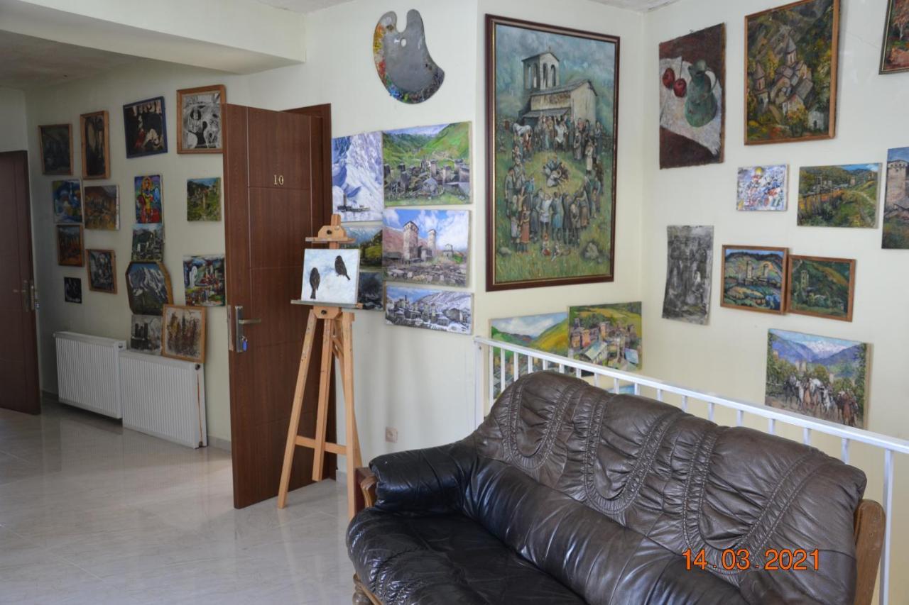 Hotel Gallery Mestia Kültér fotó