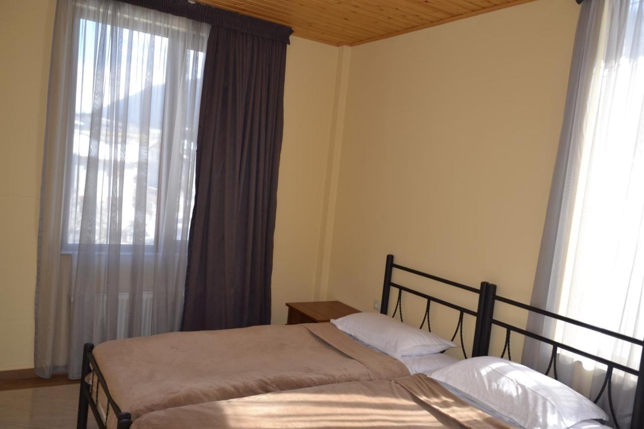 Hotel Gallery Mestia Kültér fotó